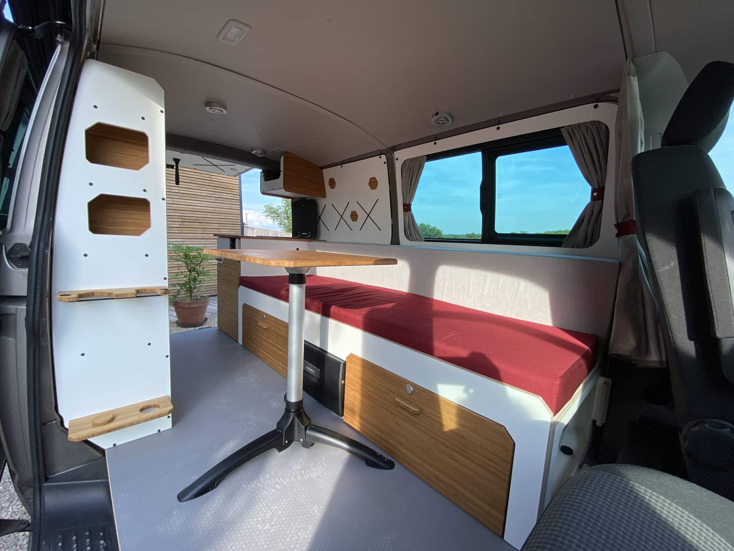 Van aménagé, aménager son fourgon campervan avec un kit d'aménagement -  Freedom Camper