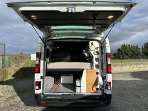 ref nrt150a2/l renault, 150ch, boite auto, 2places avant, finition grand confort, pack look