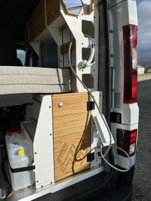 ref nrt150a2/l renault, 150ch, boite auto, 2places avant, finition grand confort, pack look