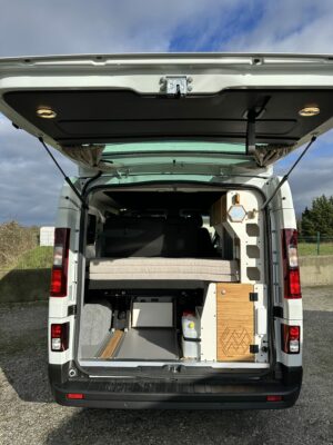 ref nrt150a2/l renault, 150ch, boite auto, 2places avant, finition grand confort, pack look