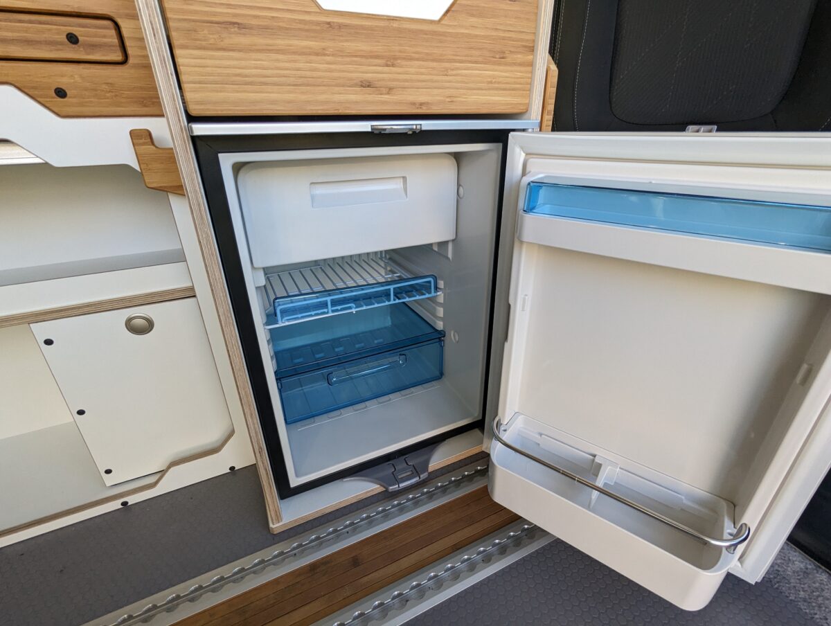 amenager van kit est vasp van mania.4