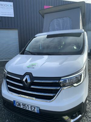 ref 323 renault, 130ch, boite manuelle, finition grand confort, pack visibilité, pack easy park plus,4 places, blanc glacier, caen
