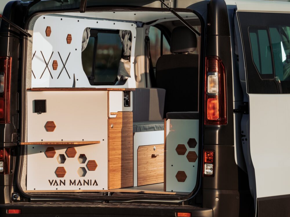 carroussel vanlife
